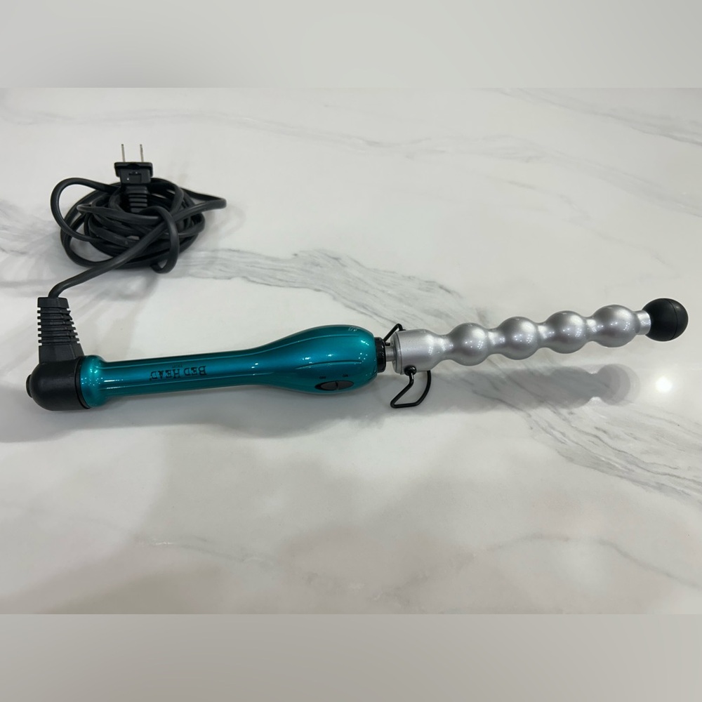 Bed Head Rock N Roller Tourmaline Ceramic 2-in-1 Styling Iron.